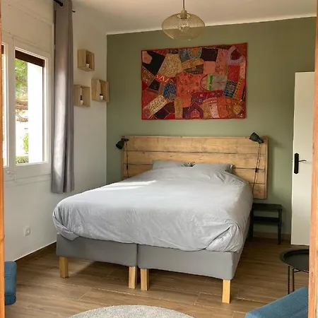 Cozy Place, Big Roof Terrace & Spectacular Views. * Cabrils